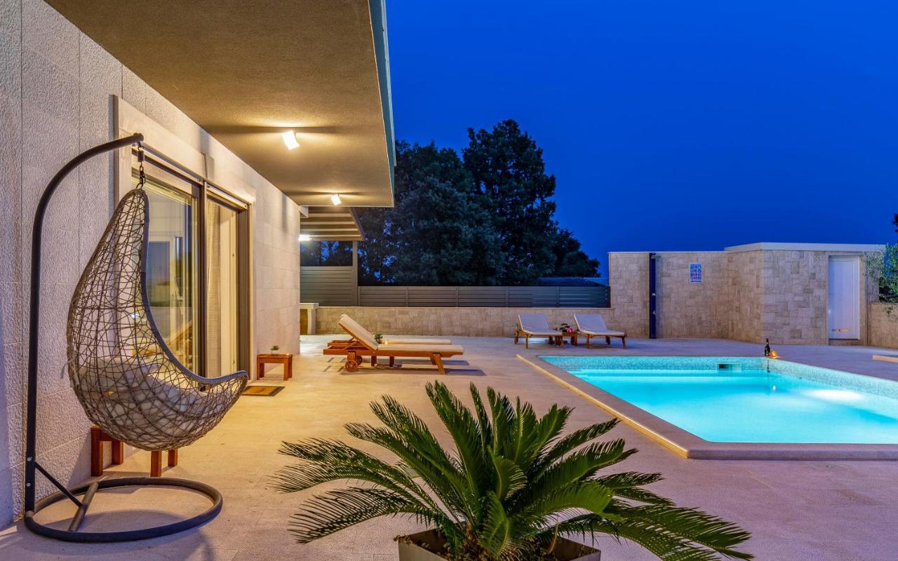 Istriensonne 0005 - Villa Maristra Mit Pool Šišan Exterior foto