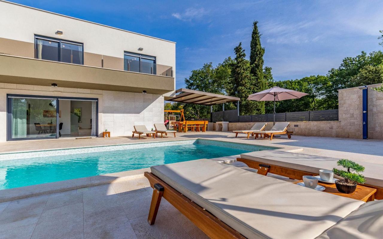 Istriensonne 0005 - Villa Maristra Mit Pool Šišan Exterior foto