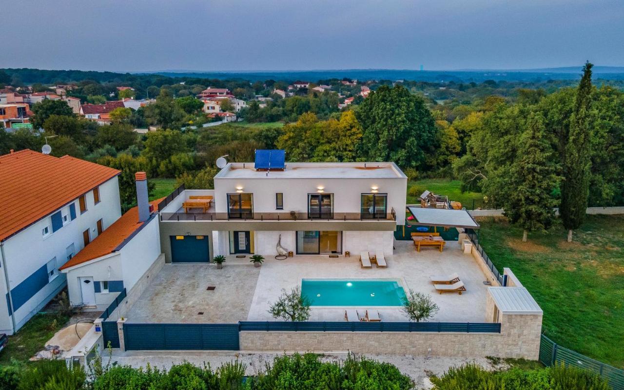 Istriensonne 0005 - Villa Maristra Mit Pool Šišan Exterior foto